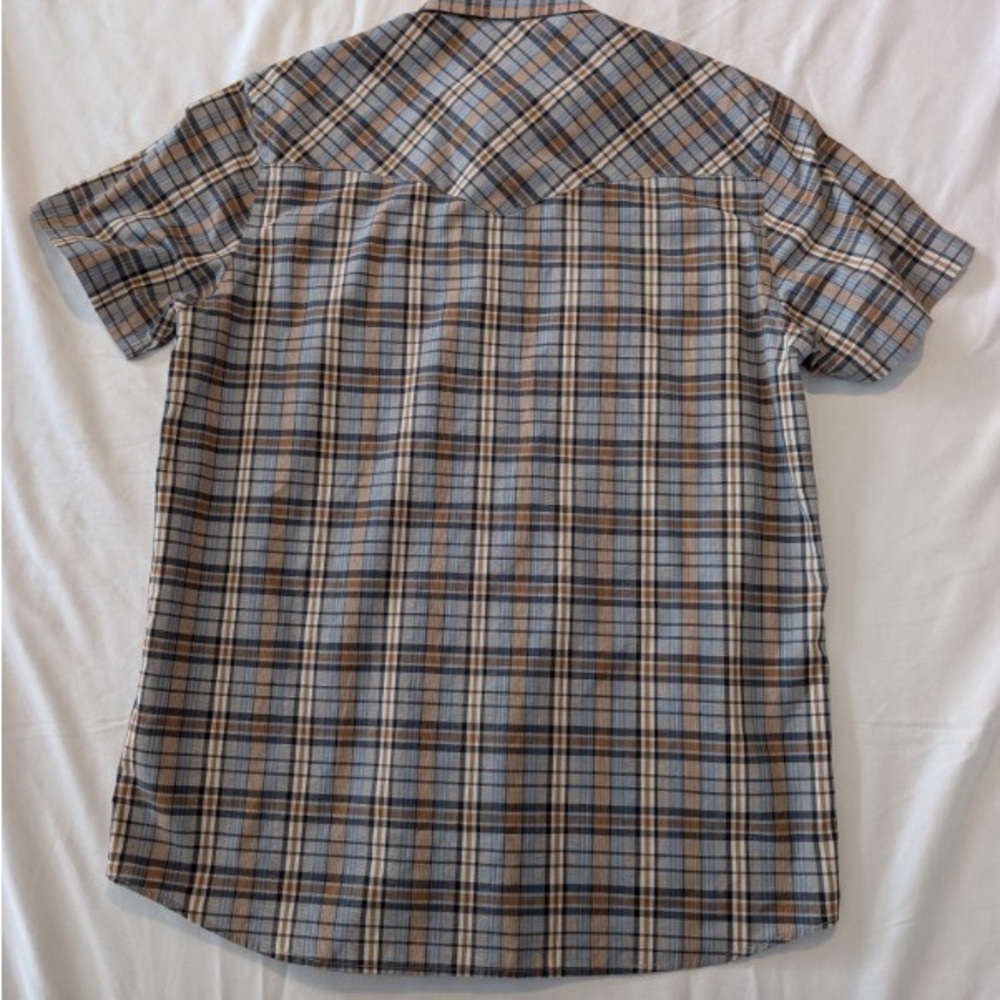 Men’s western wear. Pendleton short sleeve plaid button up with pearl snaps.